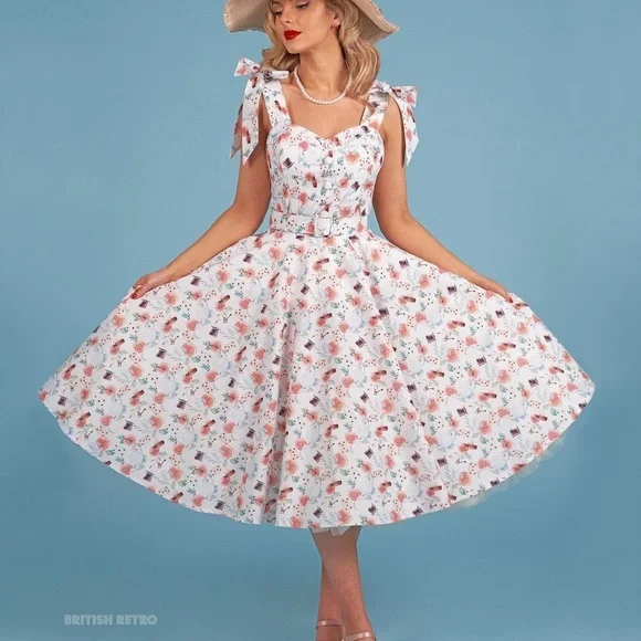 IN SEARCH OF British retro suzy-Q jump down the rabbit hole dress!! - Picture 3 of 4